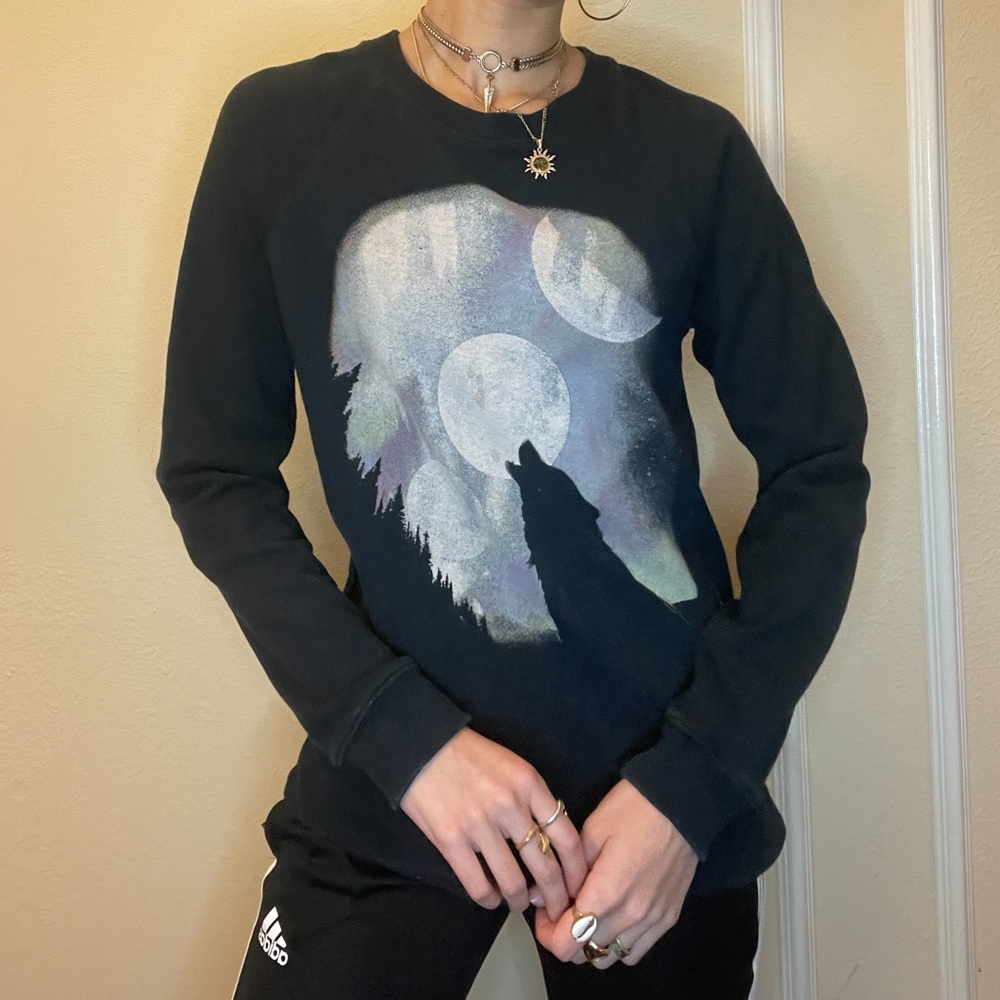 Pacsun Howling Wolf Sweater
